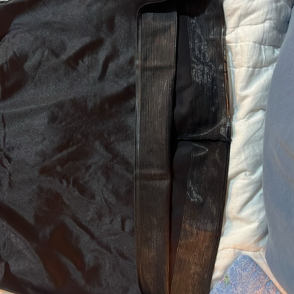 Ruby Ribbon light support cami - Picture 2 of 5